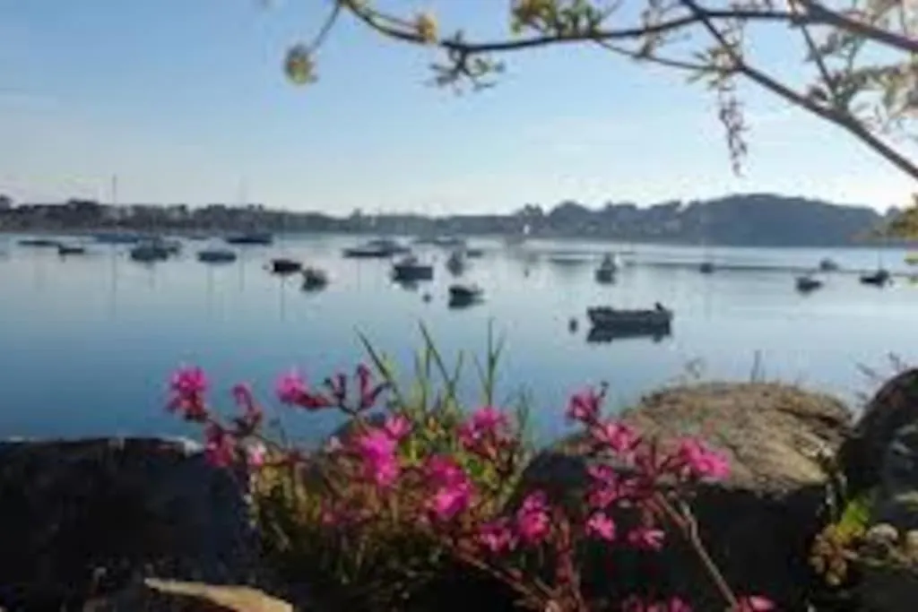 Holiday home Gite Entre Mer Et Abers Landeda France